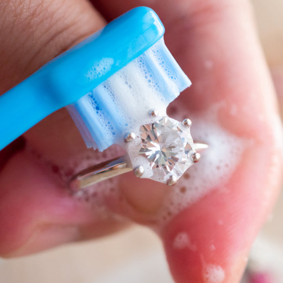 7 Essential Tips for Maintaining the Sparkle of Your Diamond Ring