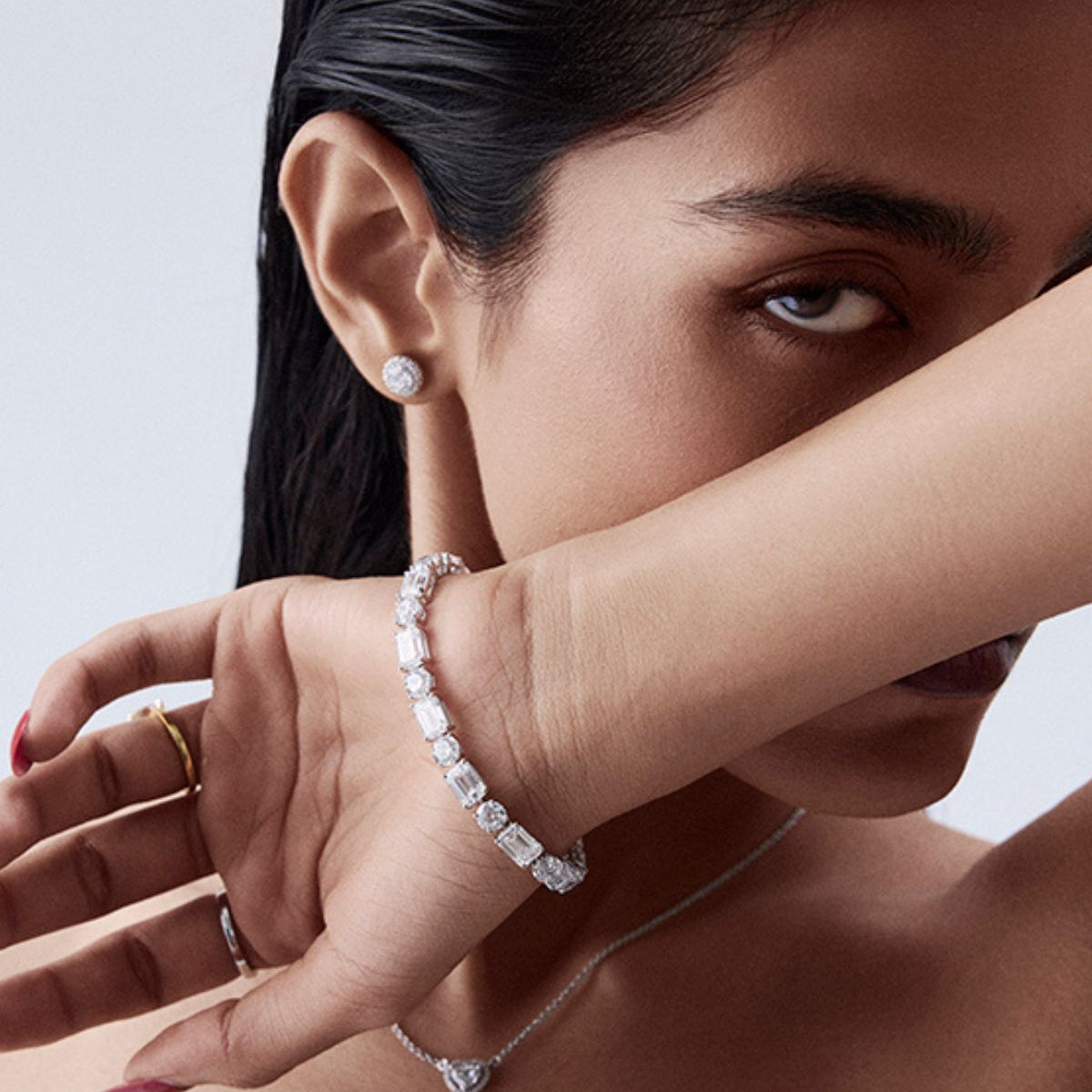 The New Age of Glamour: Lab-Grown Diamonds Paving the Way for Modern Elegance