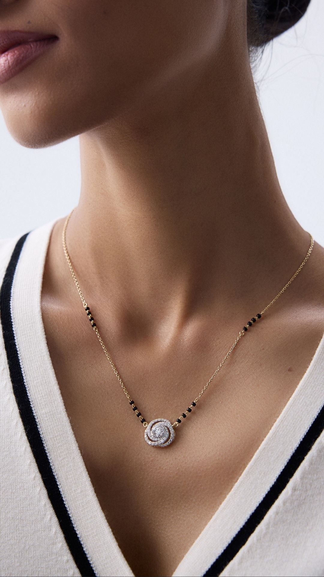 Why Should Your Mangalsutra Have Diamond in It?