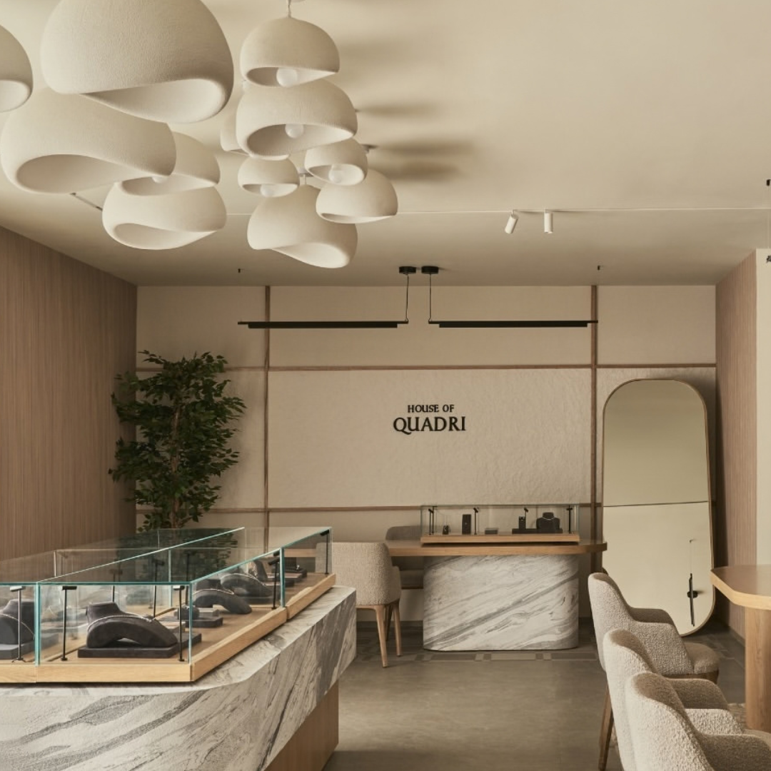 Visiting India? Here's How to Pick Up Your Diamond Jewellery in Person