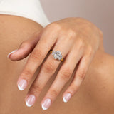 2.5 Ct Lunara Oval Ring