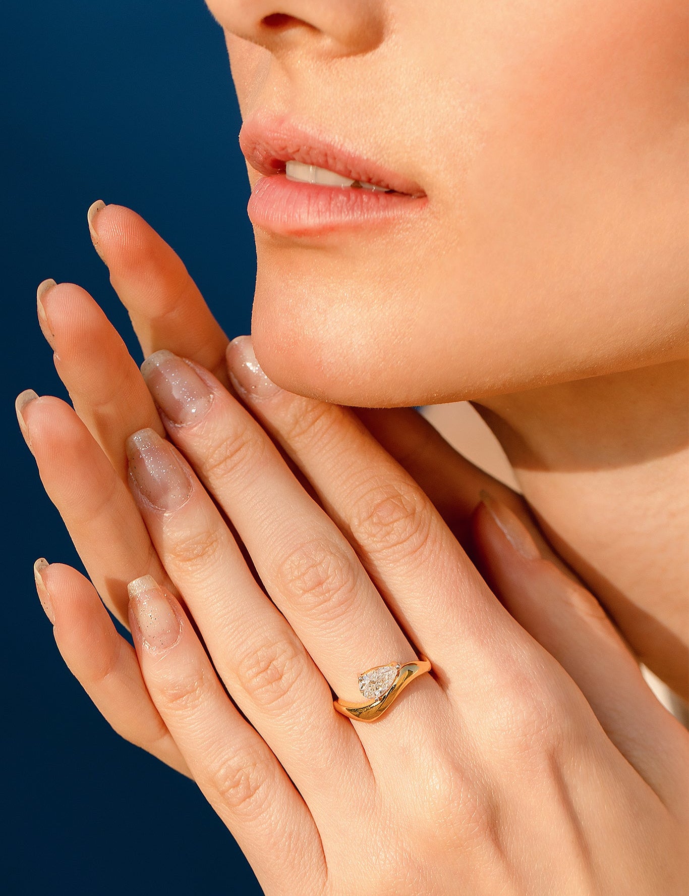 T-Shirt East-West Wave Ring - House Of Quadri