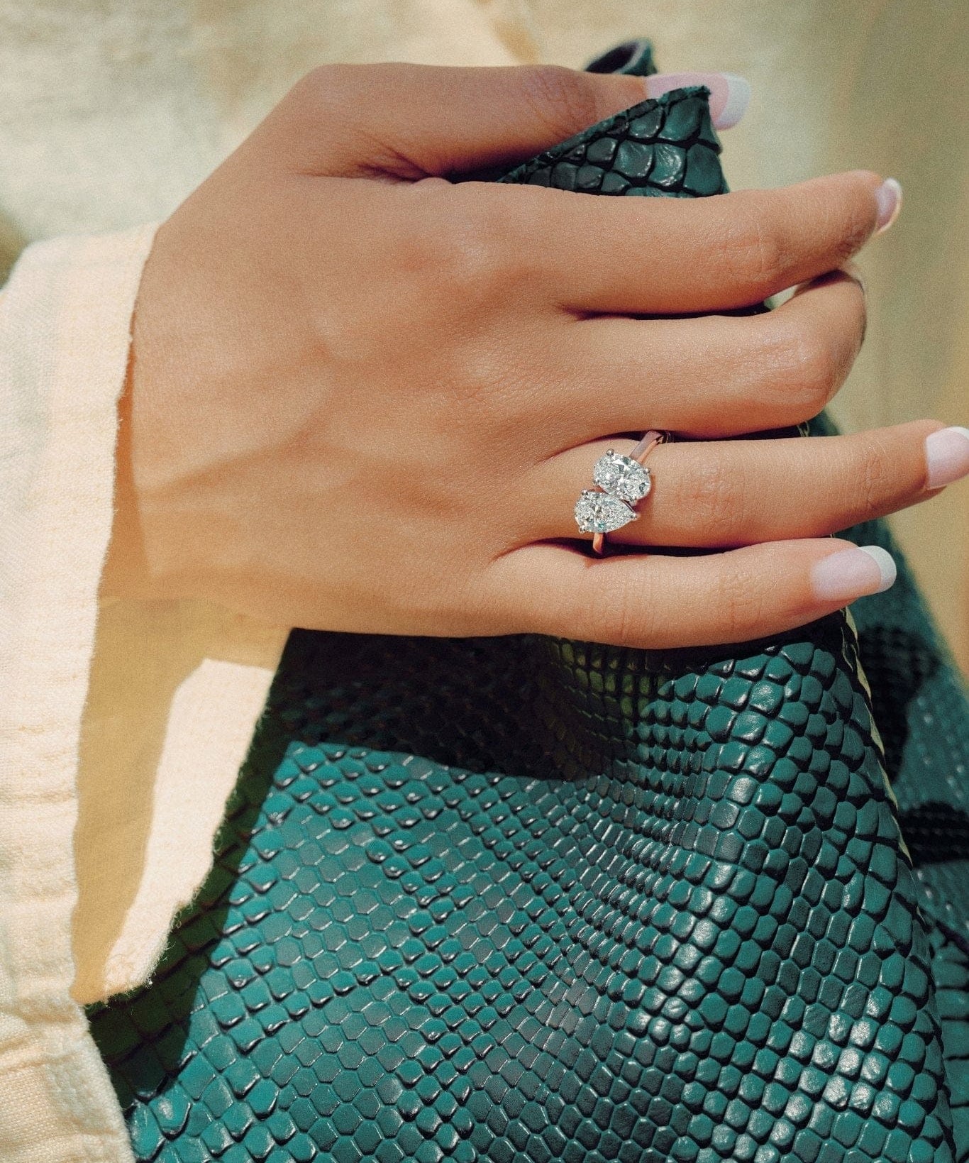 Oval & Pear Toi-et-Moi Diamond Ring - House of Quadri