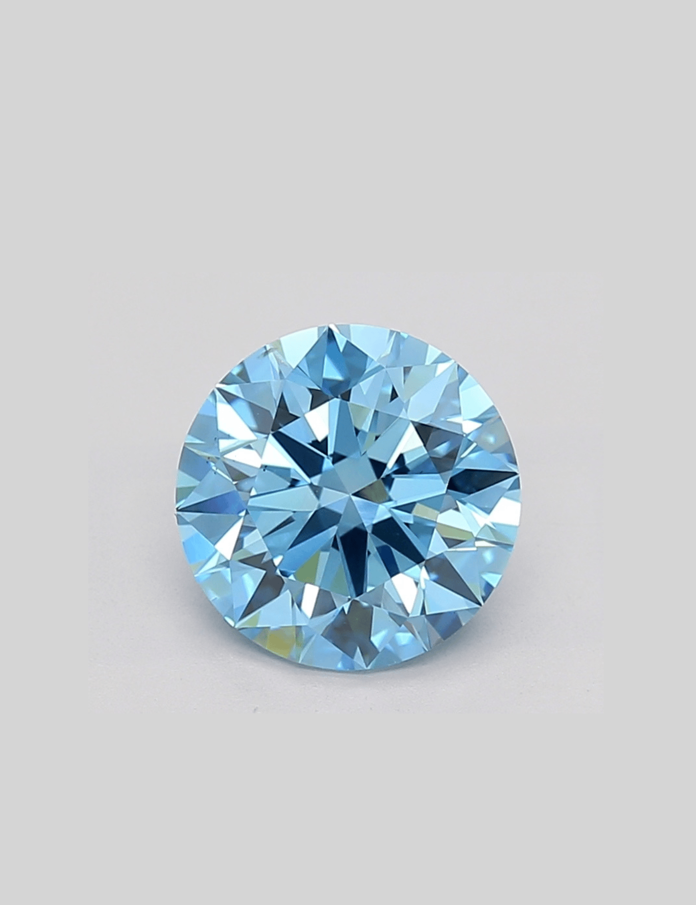 3.01 Ct Round (Fancy Vivid Blue) VS2 - House of Quadri