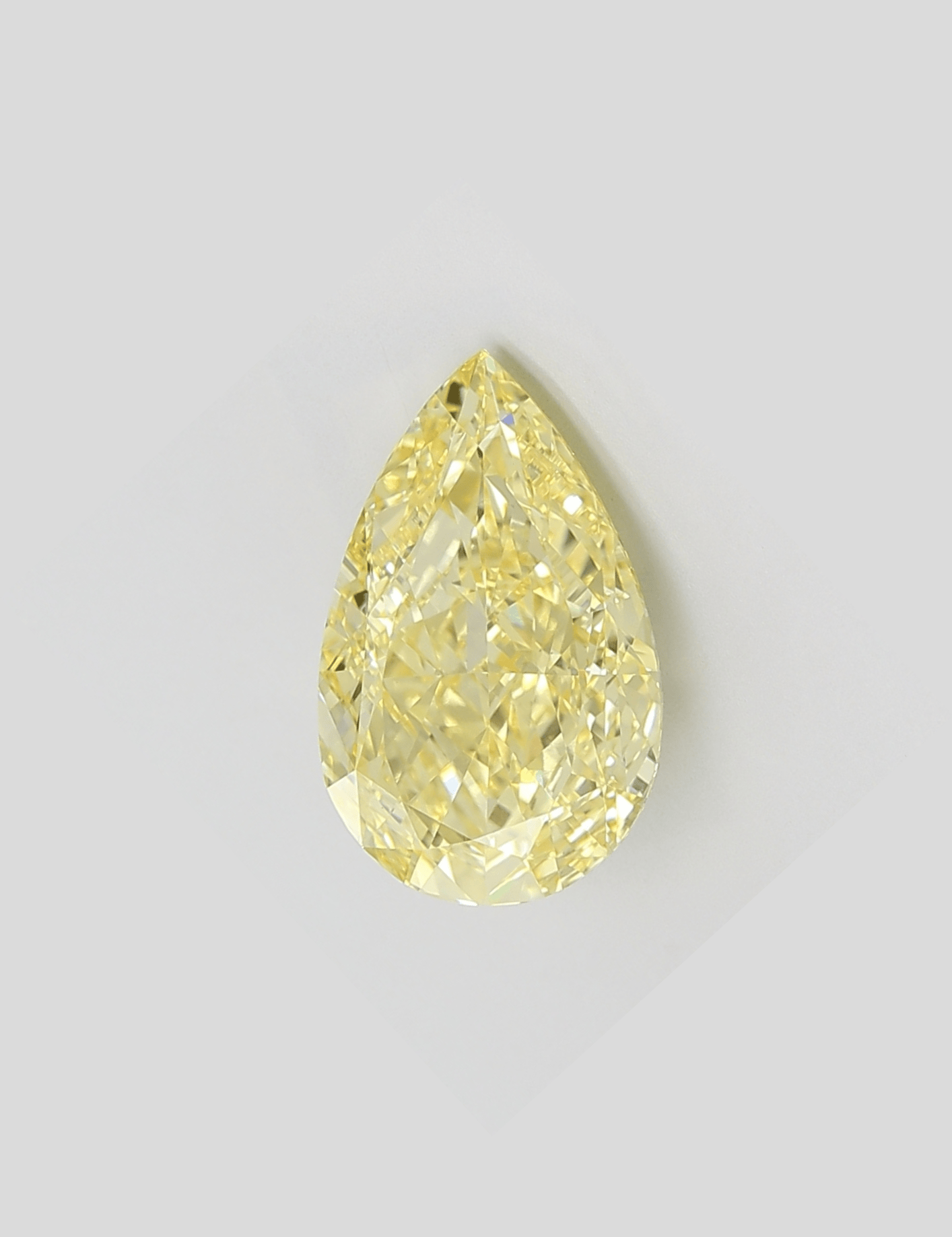 5.14 Ct Pear Modified Billiant Cut (Fancy Yellow) VVS2 - House of Quadri