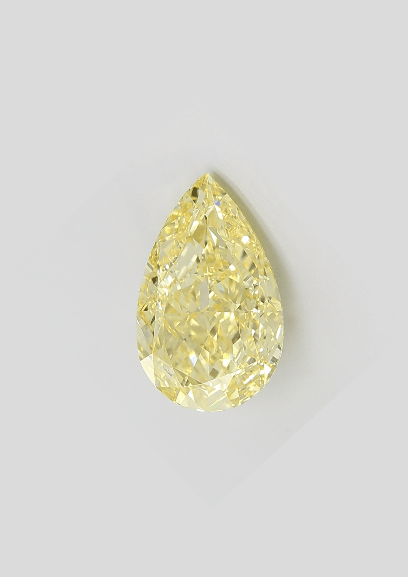 5.14 Ct Pear Modified Billiant Cut (Fancy Yellow) VVS2 - House of Quadri