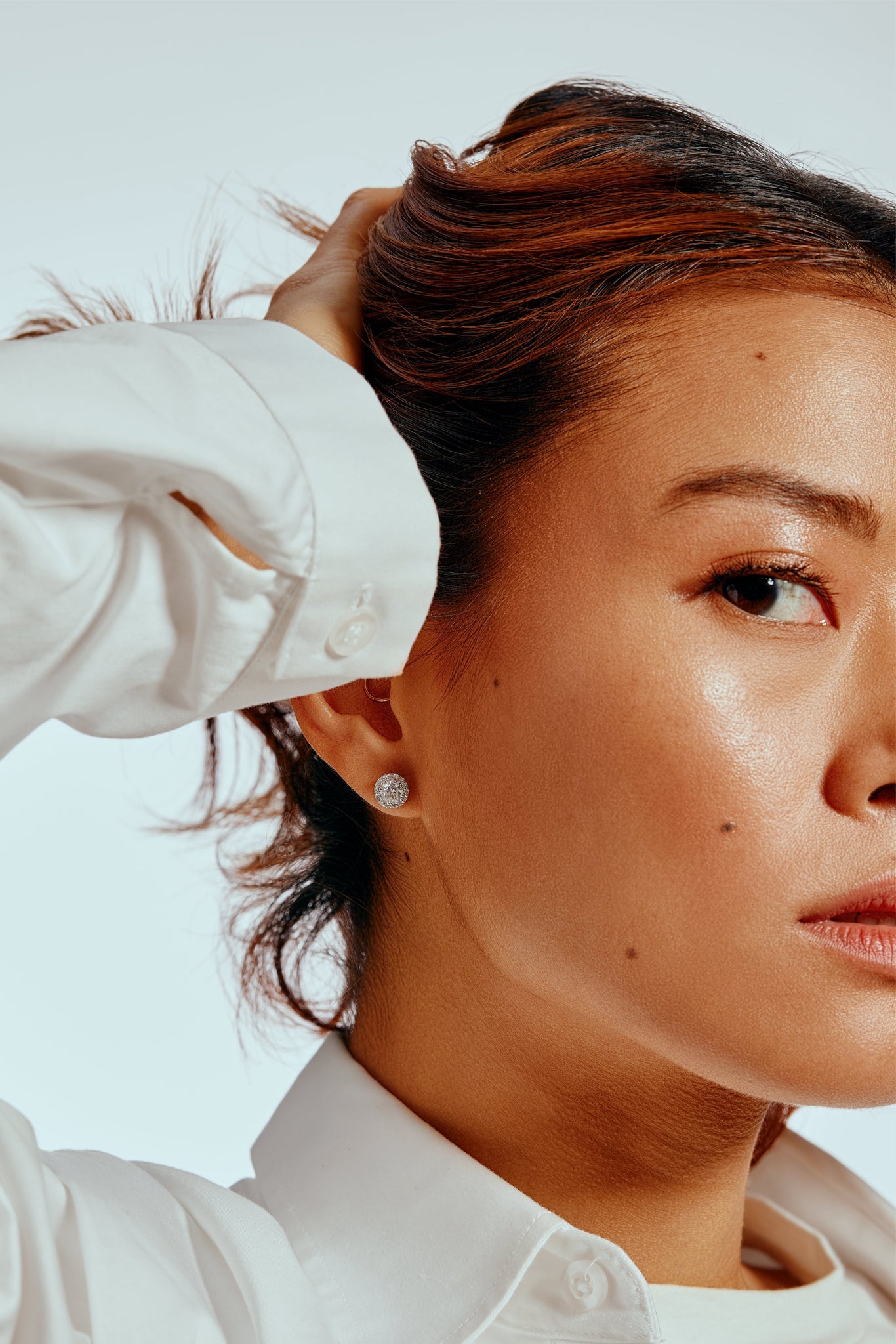 T-Shirt Semi Solitaire Halo Studs - House Of Quadri