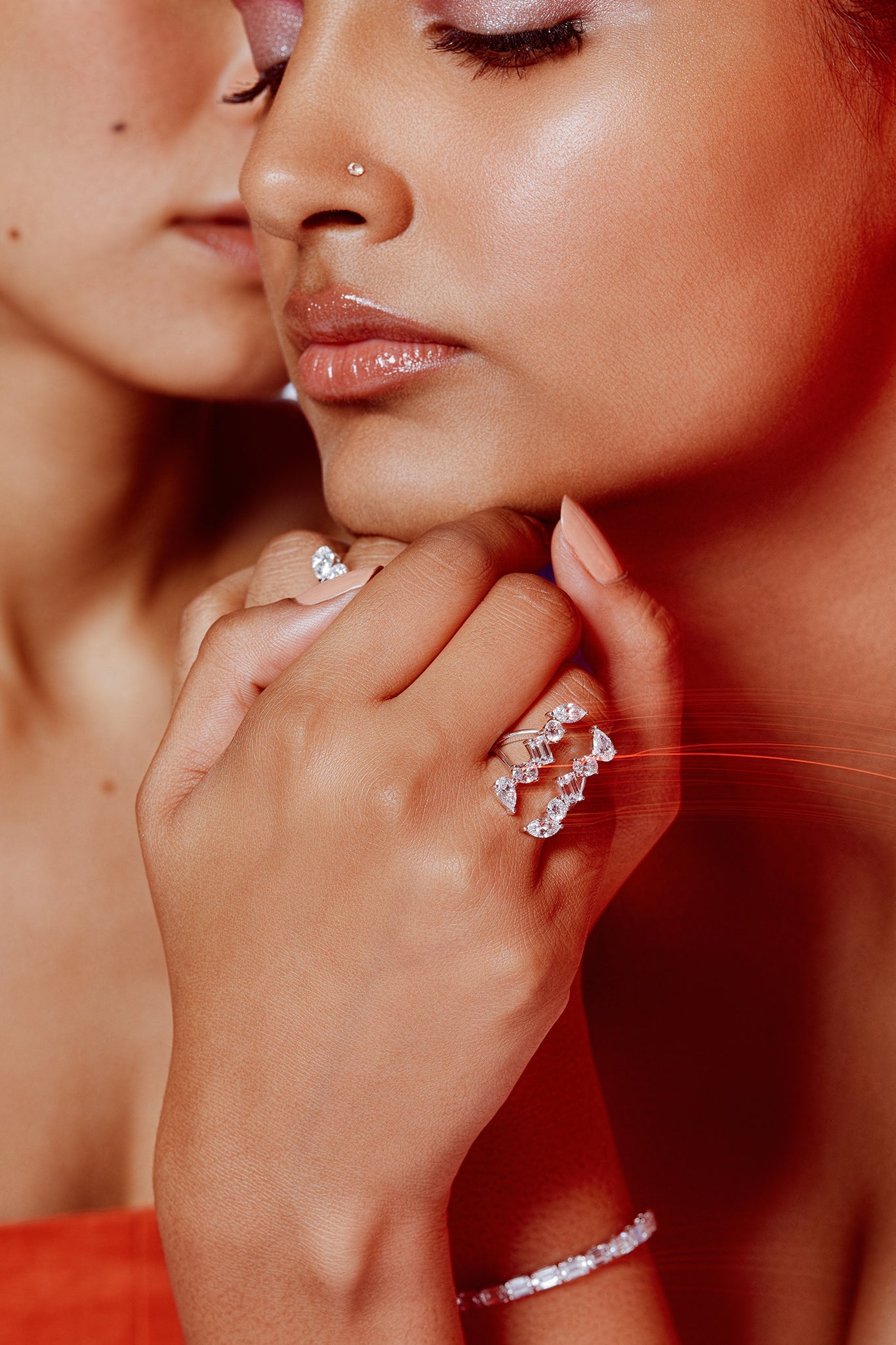 Illuminate Vertical Gap Ring - House Of Quadri