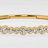 Alter Bezel Oval Bangle