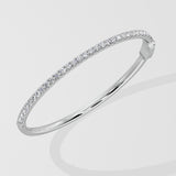 0.05 ct Classic Oval Bangle