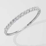 0.50 ct Classic Oval Bangle