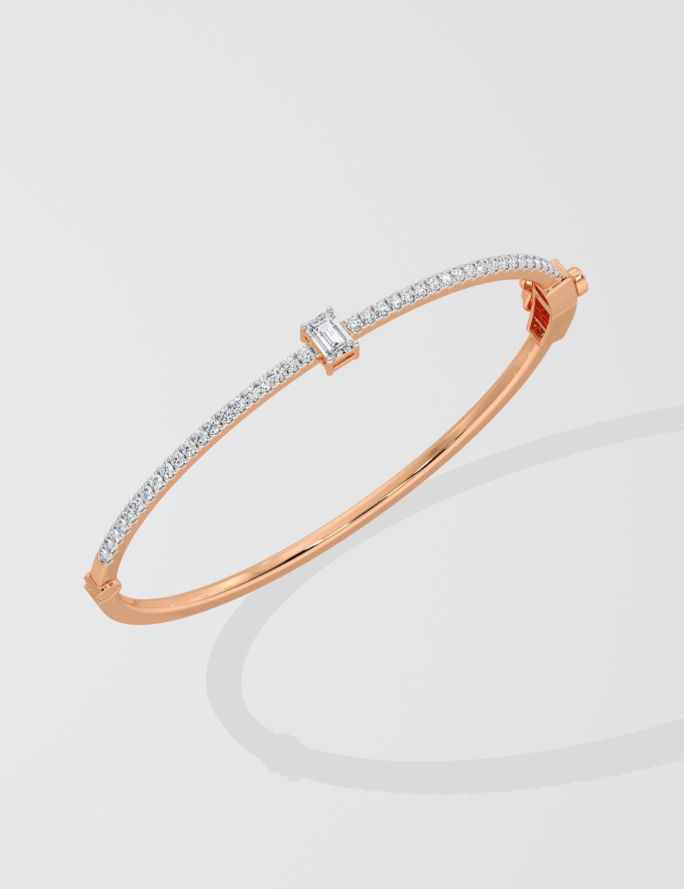 Solara Oval Bangle