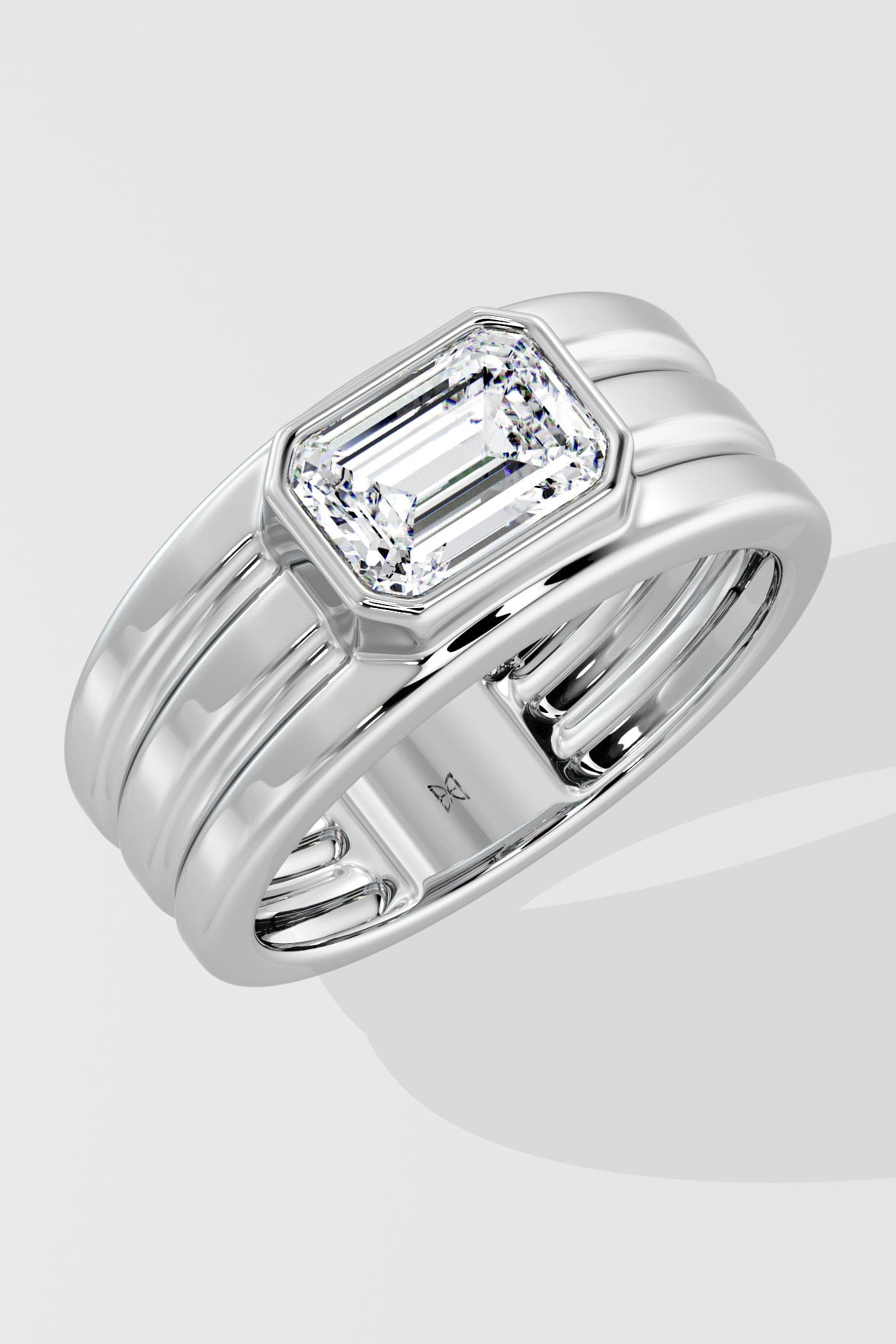 Emerald Tryst Ring - House Of Quadri