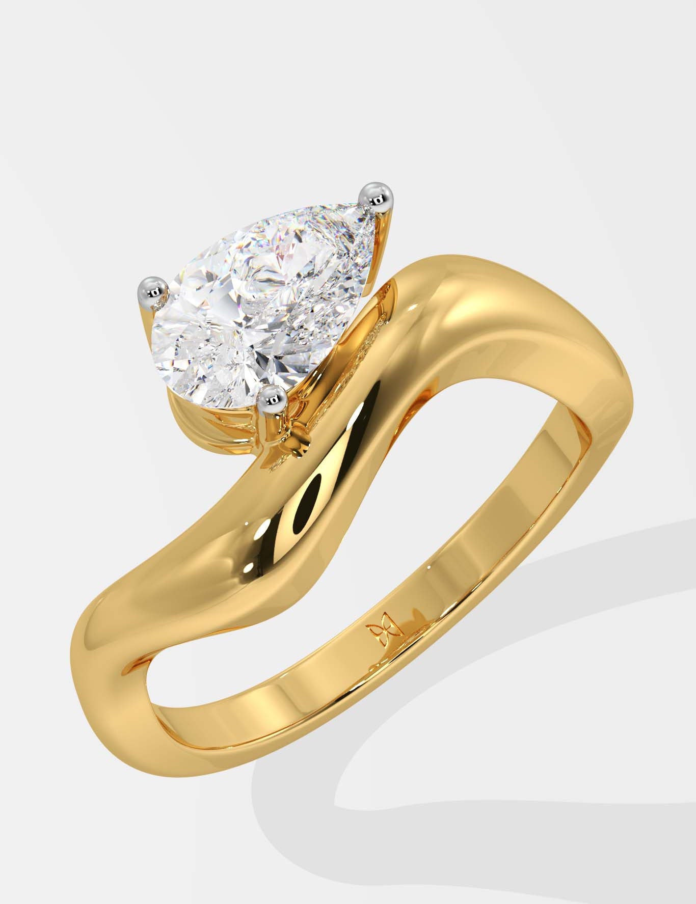 T-Shirt East-West Wave Ring - House Of Quadri