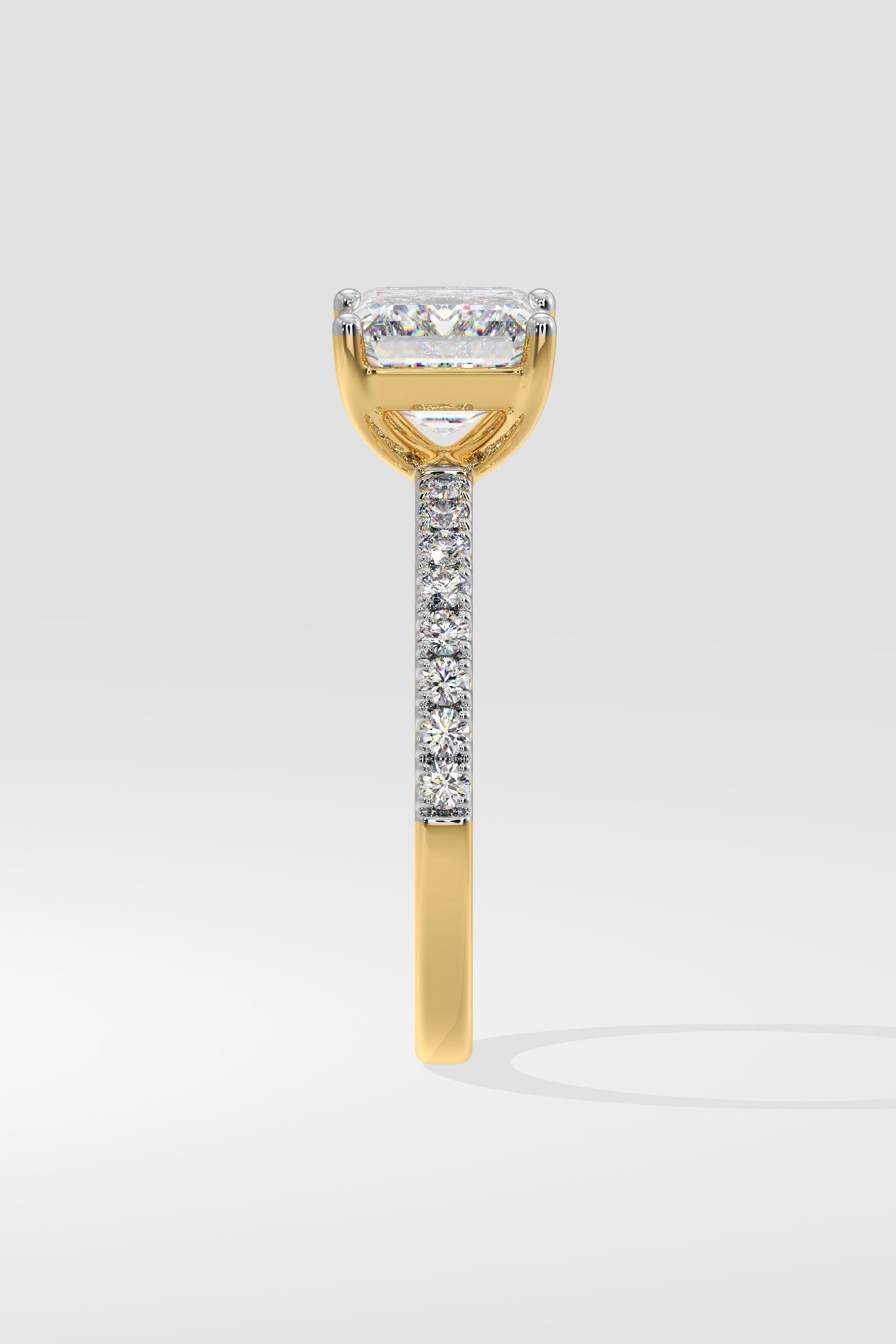 2 ct East-West Emerald Ring - House Of Quadri