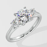 1.5 ct Trio Cometa Diamond Ring