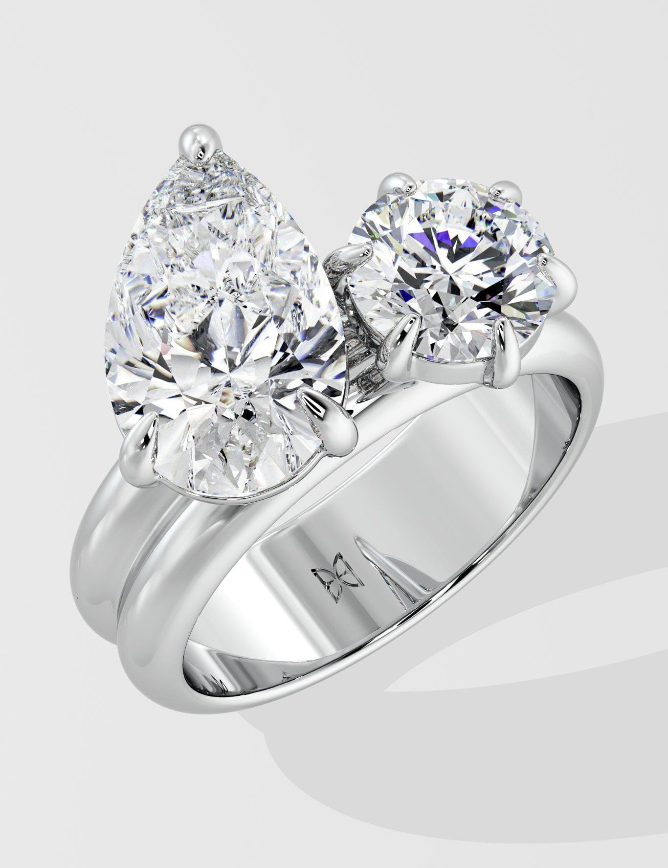Pear and Round Toi-et-Moi Ring