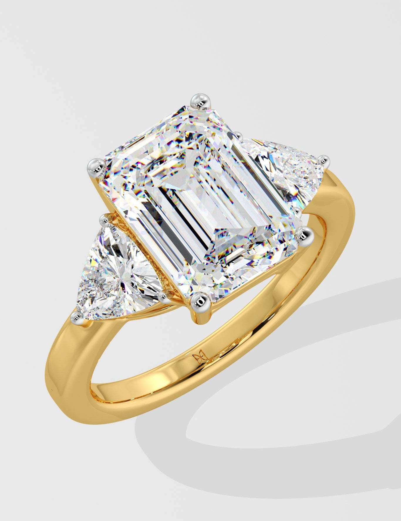 4 ct Emerald Royale Ring