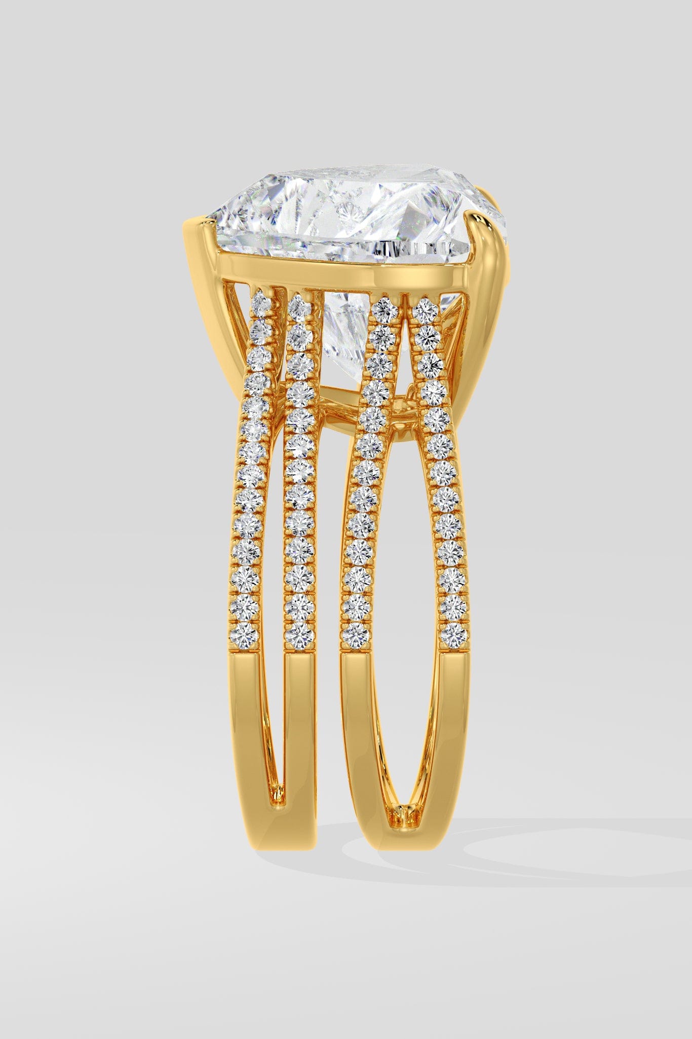 9 Ct Heart Grandeur Ring - House of Quadri